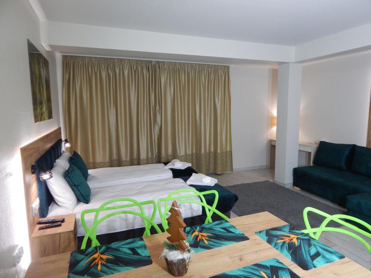 Agat Apartament Czarna Gora Sienna  Exteriér fotografie